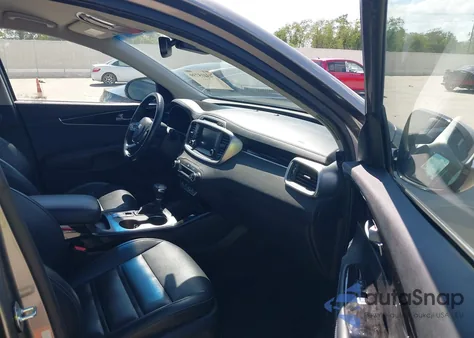 2019 Kia Sorento 3.3L Ex из США, поврежденный, VIN 5XYPH4A51KG451931